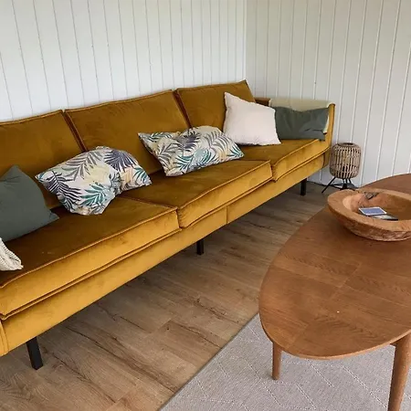 First Row - Super - Sunset View Føllenslev